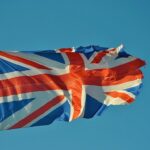 Londra le oferă mii de lire sterline migranților care se mută în Rwanda