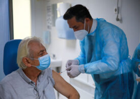Lege împotriva medicilor antivaxxeri. Vor fi obligați să furnizeze servicii de vaccinare