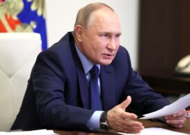 Sunt trei zile de alegeri în Rusia, în linişte deplină. Putin a votat din biroul său
