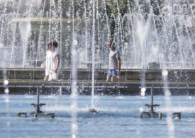 Alerte de furtuni pentru toată țara, dar resimțim 40 de grade! Un specialist ANM spune când se răcorește și la București
