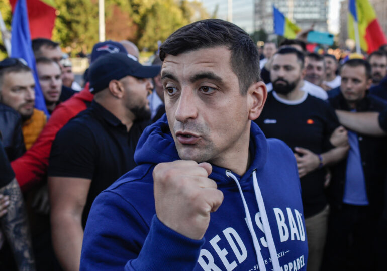 Deputatul Simion a cerut ca România să nu mai dea bani R Moldova și pentru refugiații din Ucraina. Cum au reacționat politicienii de la București