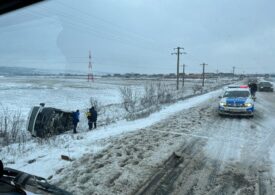 Circa 30.000 de gospodării au rămas fără curent, din cauza zăpezilor abundente și a viscolului