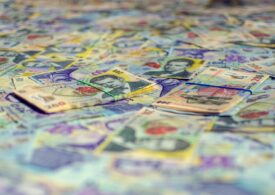 Economist, despre datoria externă în creștere a României: Prosperitatea clamată de politicieni a fost indusă artificial cu perfuzii financiare din împrumuturi