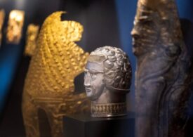 Obiectele din tezaur rămase la Muzeul Drents au fost aduse în țară